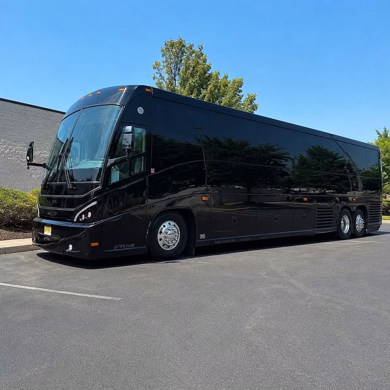 you can find and book government military transportation in parma and any nearby city